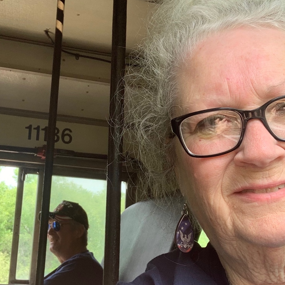 Meet your Posher, Paulette